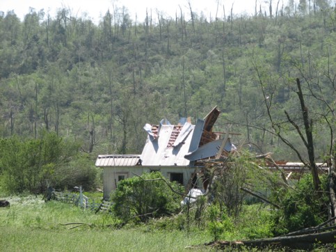 Destroyed-House-on-Hollow-Road.
